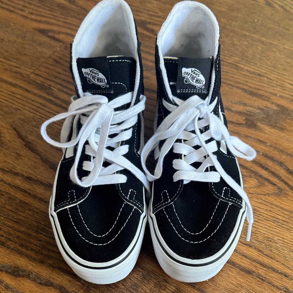 Vans Sk8 Hi Tapered Stackform Sneakers Black / Women’s 8.5 Men’s 7